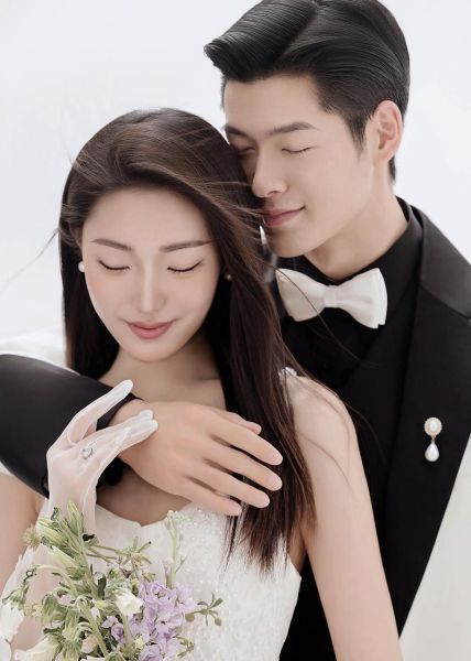 婚纱摄影行业前景怎么样_2024年还能赚钱吗