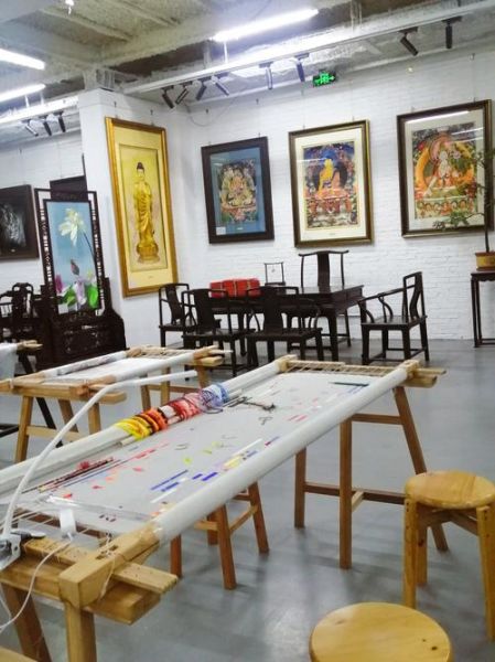 刺绣行业前景怎么样_手工刺绣还有市场吗