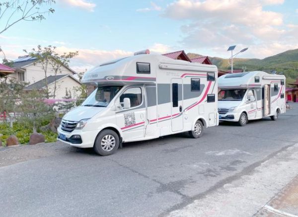 房车值得买吗_房车自驾游路线推荐