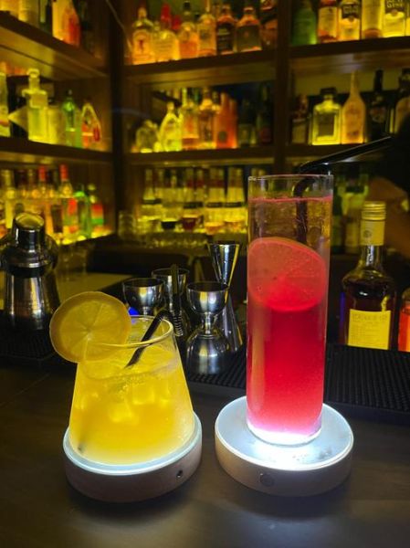 鸡尾酒市场前景怎么样_如何开鸡尾酒酒吧