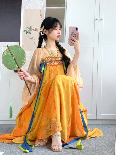 汉服适合日常穿吗_汉服怎么搭配才好看