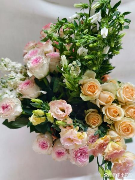 切花批发价格哪里便宜_如何延长切花保鲜期