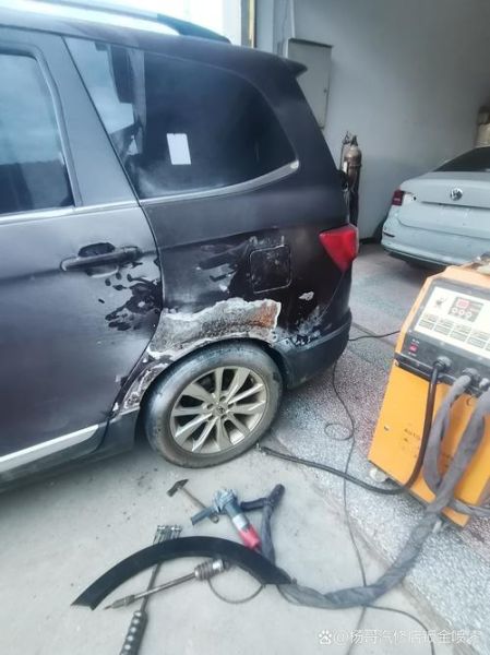 汽车钣金行业前景怎么样_学钣金喷漆多久能出师