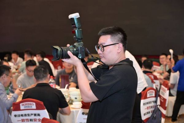 商业摄影前景怎么样_商业摄影师收入高吗