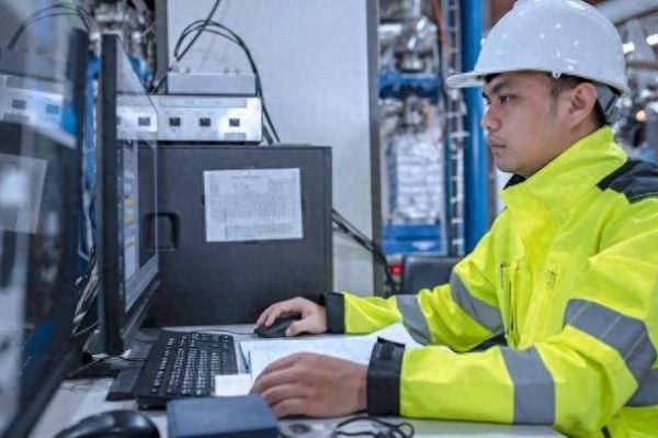 网络工程师证书怎么考_网络工程就业前景如何