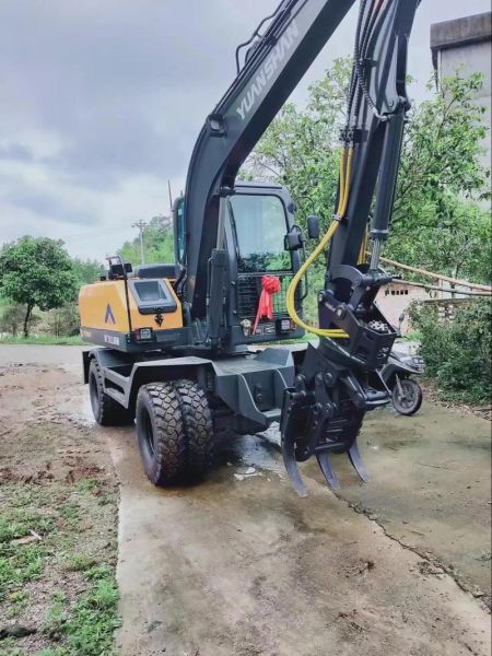 挖掘机行业前景怎么样_2024年还能赚钱吗