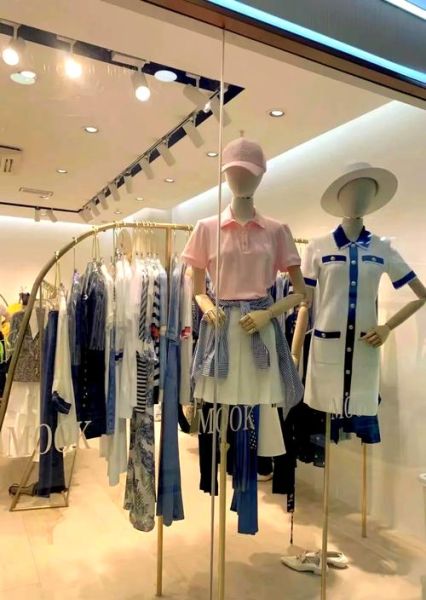 2024服装市场前景如何_开服装店还能赚钱吗