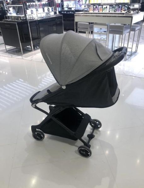 婴童用品哪个品牌好_如何挑选安全又实用的婴儿推车