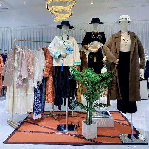 女装店铺怎么选品_2024女装流行趋势有哪些