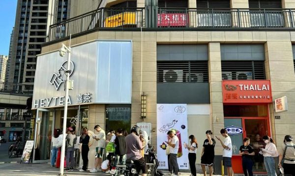 2024年开奶茶店赚钱吗_奶茶市场前景怎么样