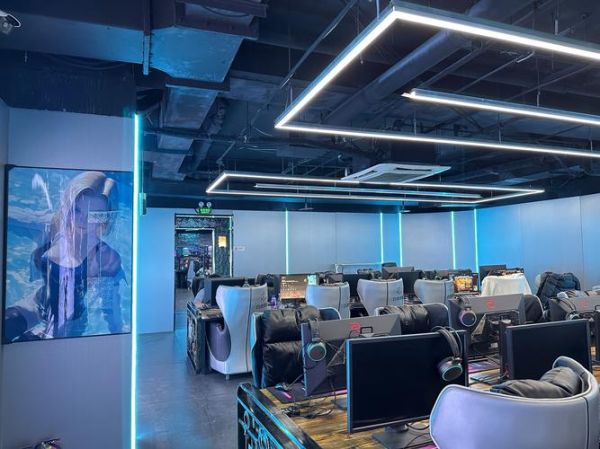 2019开网吧前景怎么样_网吧还能赚钱吗