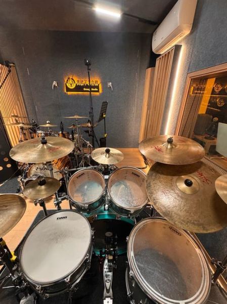 架子鼓前景怎么样_学架子鼓有前途吗