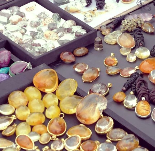 水晶前景怎么样_水晶行业未来五年趋势