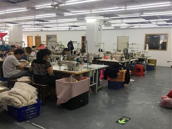服装加工厂前景怎么样_服装加工厂还能赚钱吗