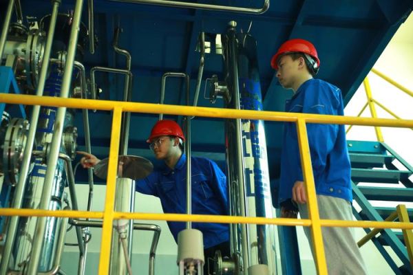 化工专业就业前景怎么样_化工专业能做什么工作