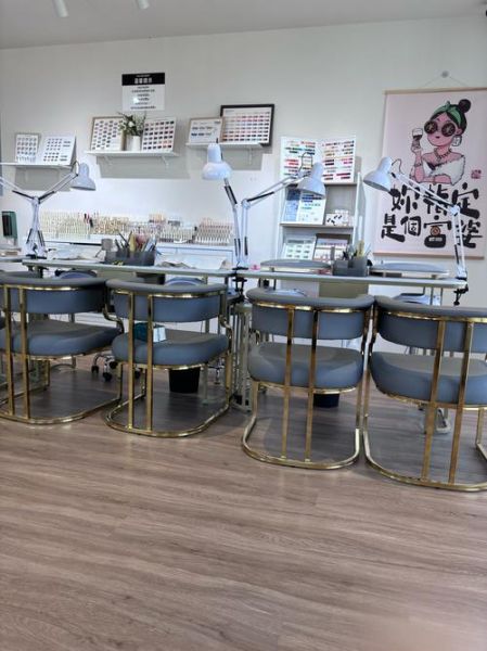 美甲行业前景怎么样_美甲店还能赚钱吗