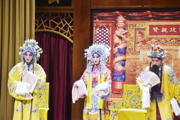 戏剧行业现状如何_戏剧演出如何吸引年轻观众