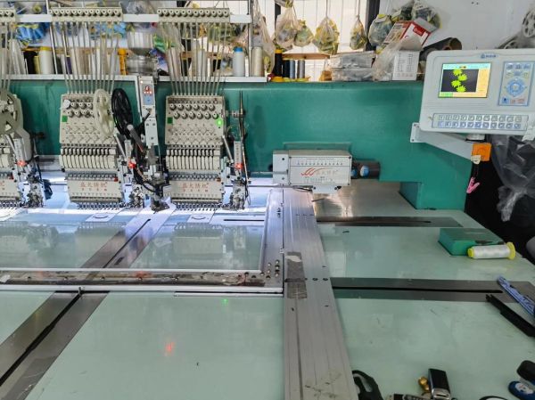 绣花机多少钱一台_绣花机哪个牌子好