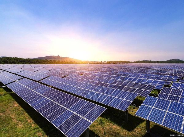 2017年光伏行业前景怎么样_光伏补贴政策走向
