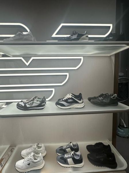 男鞋前景怎么样_男鞋行业赚钱吗