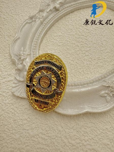 徽章定制价格多少钱_徽章制作工艺有哪些