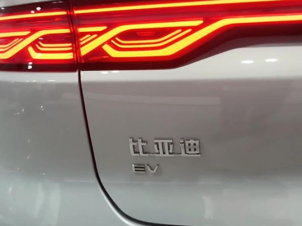 专车发展前景_未来五年专车市场还能赚钱吗