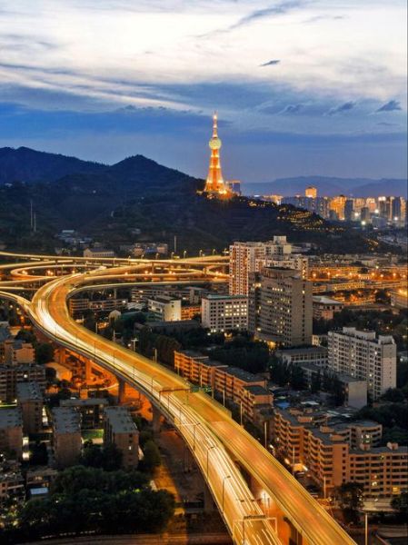 西宁发展前景怎么样_西宁适合投资吗